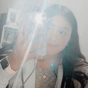 Meet your Posher, Edith